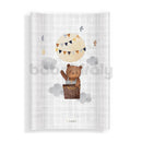 Puha pelenkázó lap (ék peremmel) - Maci hőlégballonban