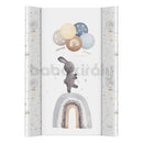 Merev pelenkázó lap (ék peremmel) - Basic - Nyuszi és szivárvány