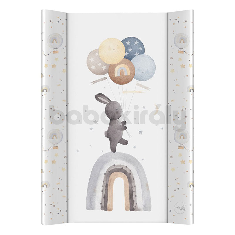 Merev pelenkázó lap (ék peremmel) - Basic - Nyuszi és szivárvány