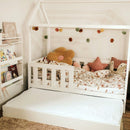 Klups Liv - Házikó formájú kiságy - Fehér